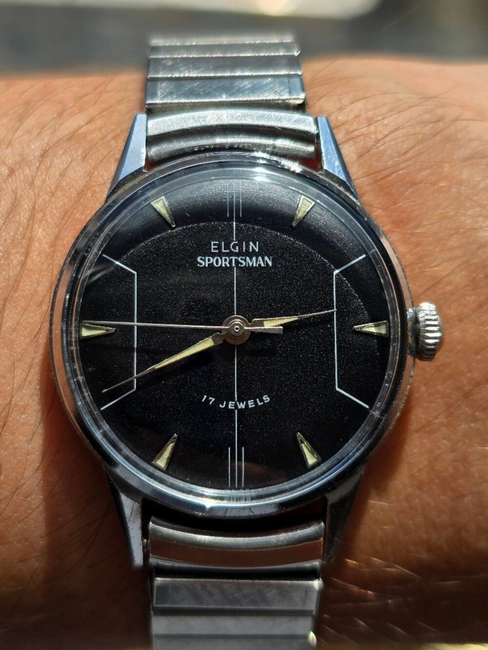 1960s Elgin, Runs Excellently, Swiss, Sportsman, Men's Watch, 33 mm, ST 1686